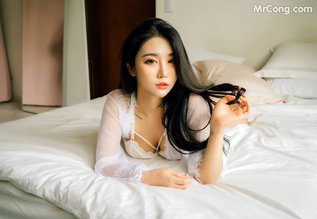 [Moon Night Snap] Bomi (보미) x Zia (지아): Together Vol.02 (70 photos)