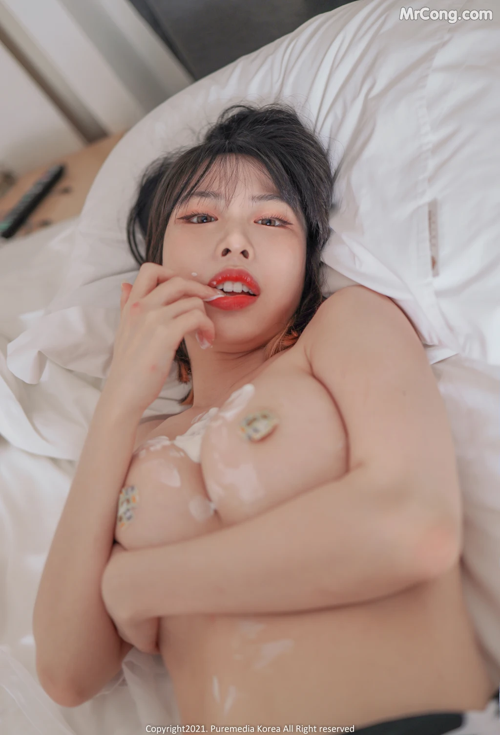 Pure Media Vol.121: Uhye (이유혜) (109 photos) – Page 10