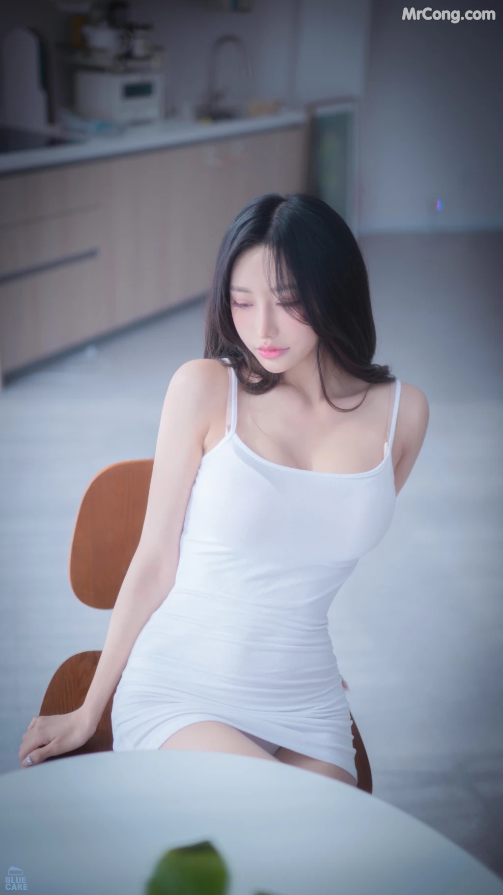 [BLUECAKE] YeonYu (연유): Real Boob (RED.Ver) (190 photos + 1 video)