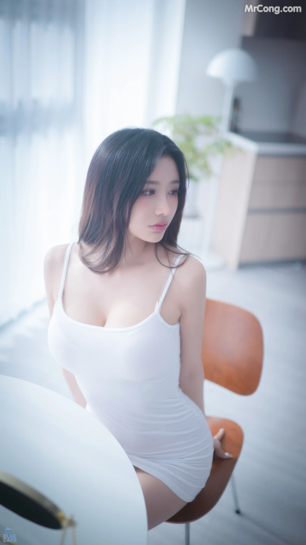 [BLUECAKE] YeonYu (연유): Real Boob (RED.Ver) (190 photos + 1 video)