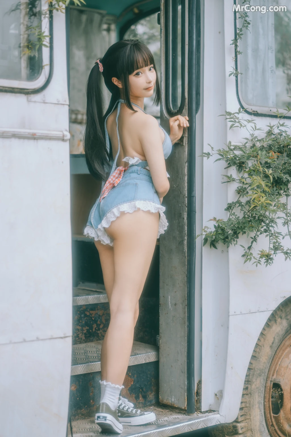 Coser@蠢沫沫 (chunmomo): 大巴车 (131 photos)