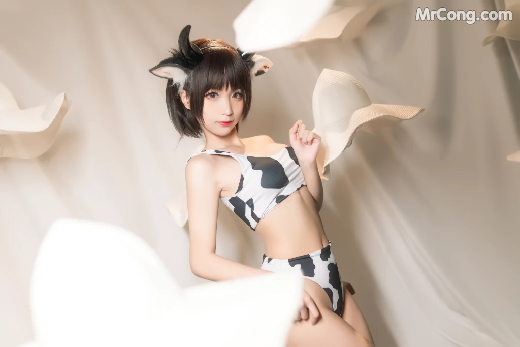Coser@蠢沫沫 (chunmomo) Vol.081: 花花牛 (40 photos) – Page 3