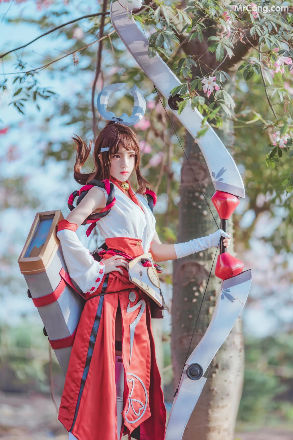 Coser@桜桃喵 Vol.134: 花见巫女 (32 photos) – Page 3
