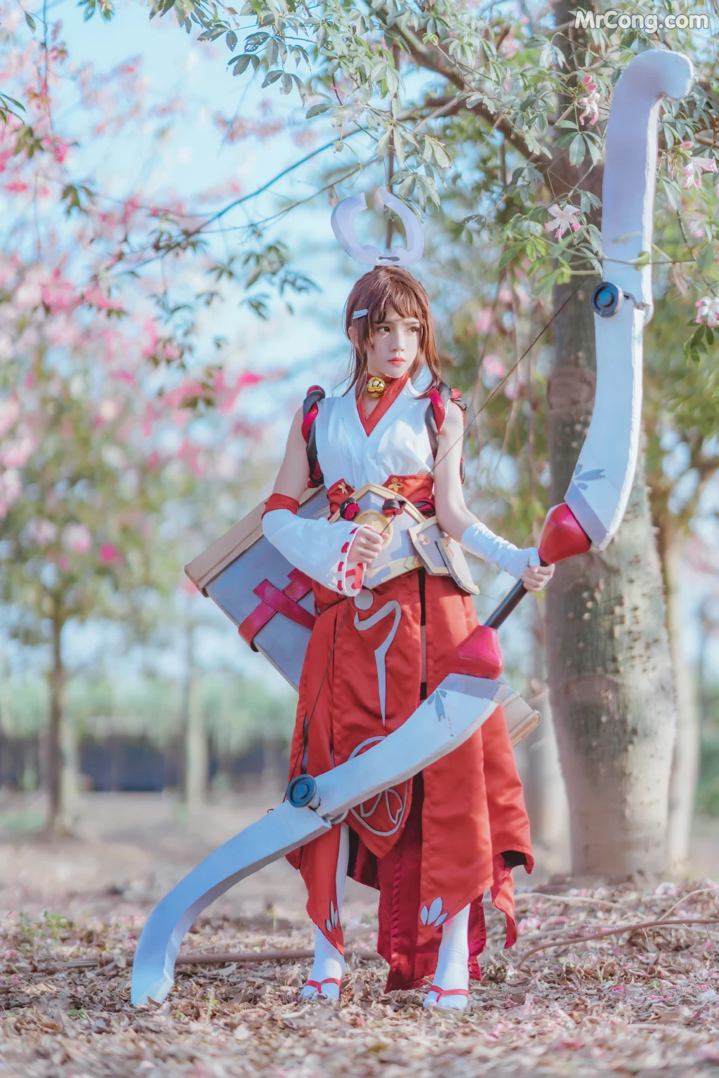 Coser@桜桃喵 Vol.134: 花见巫女 (32 photos) – Page 3