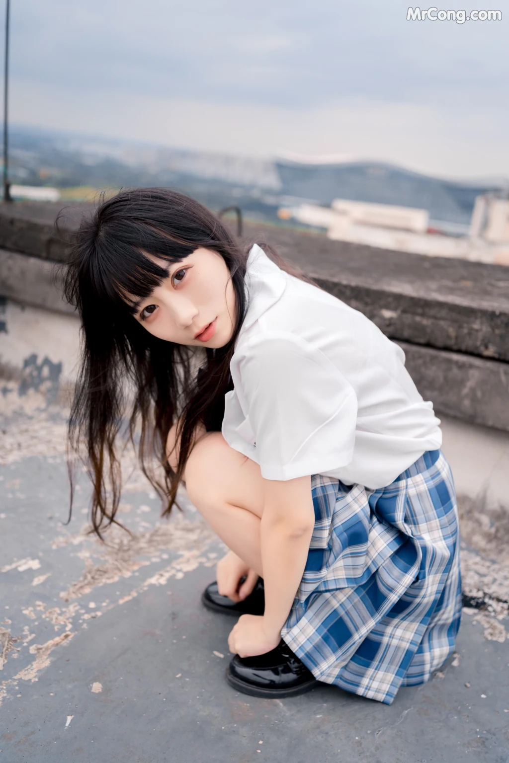 Coser@usejan蓝蓝 Vol.002: 等风来 (42 photos)