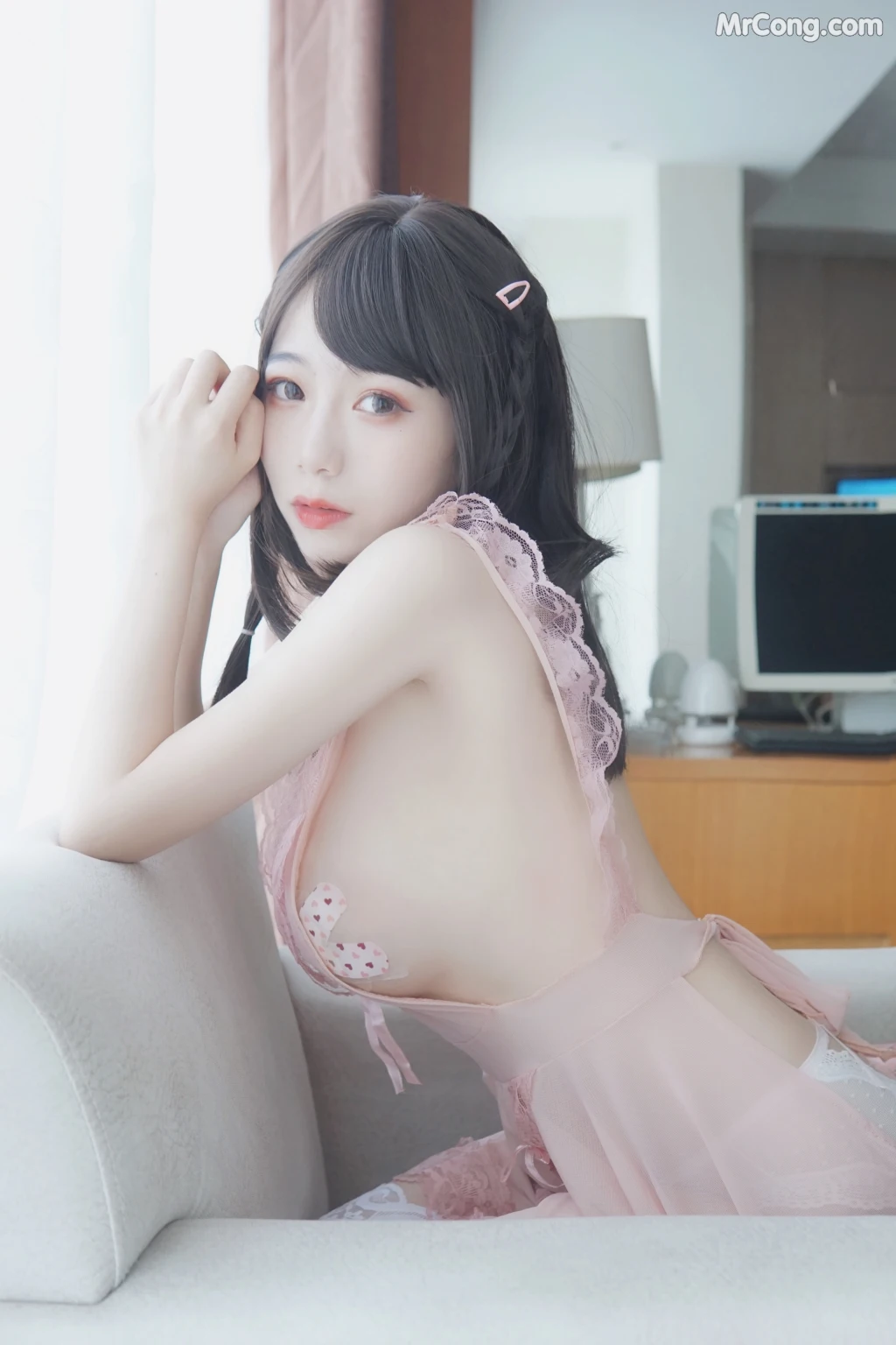 Coser@usejan蓝蓝 Vol.003: 粉色创可贴 (33 photos)