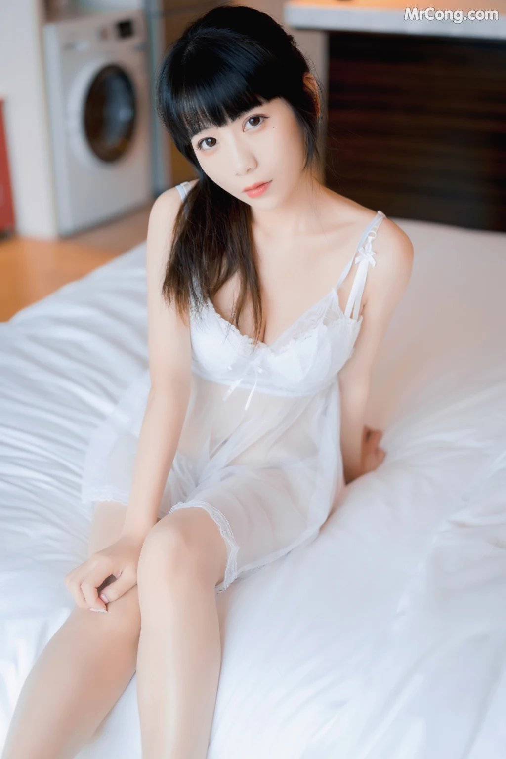 Coser@usejan蓝蓝 Vol.004: 薄纱睡衣 (42 photos)