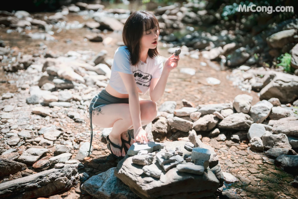 DJAWA Photo – Son Ye-Eun (손예은): “A Girl in Nature” (+SP.Ver) (120 photos) – Page 2