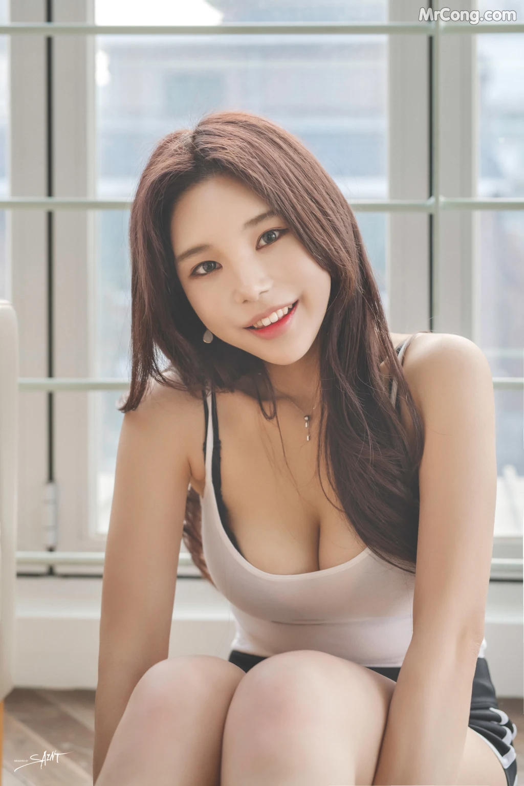 SAINT Photolife – Zzyuri (쮸리): Vol.1 – 1 Year Anniversary (51 photos) – Page 5